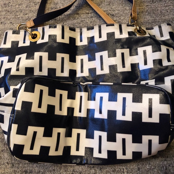 Tommy Hilfiger Vinyl Canvas Tote - Picture 3 of 4